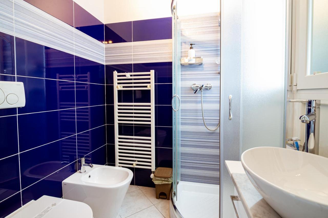"6 In Centro" Guest House Сан Ремо Екстериор снимка